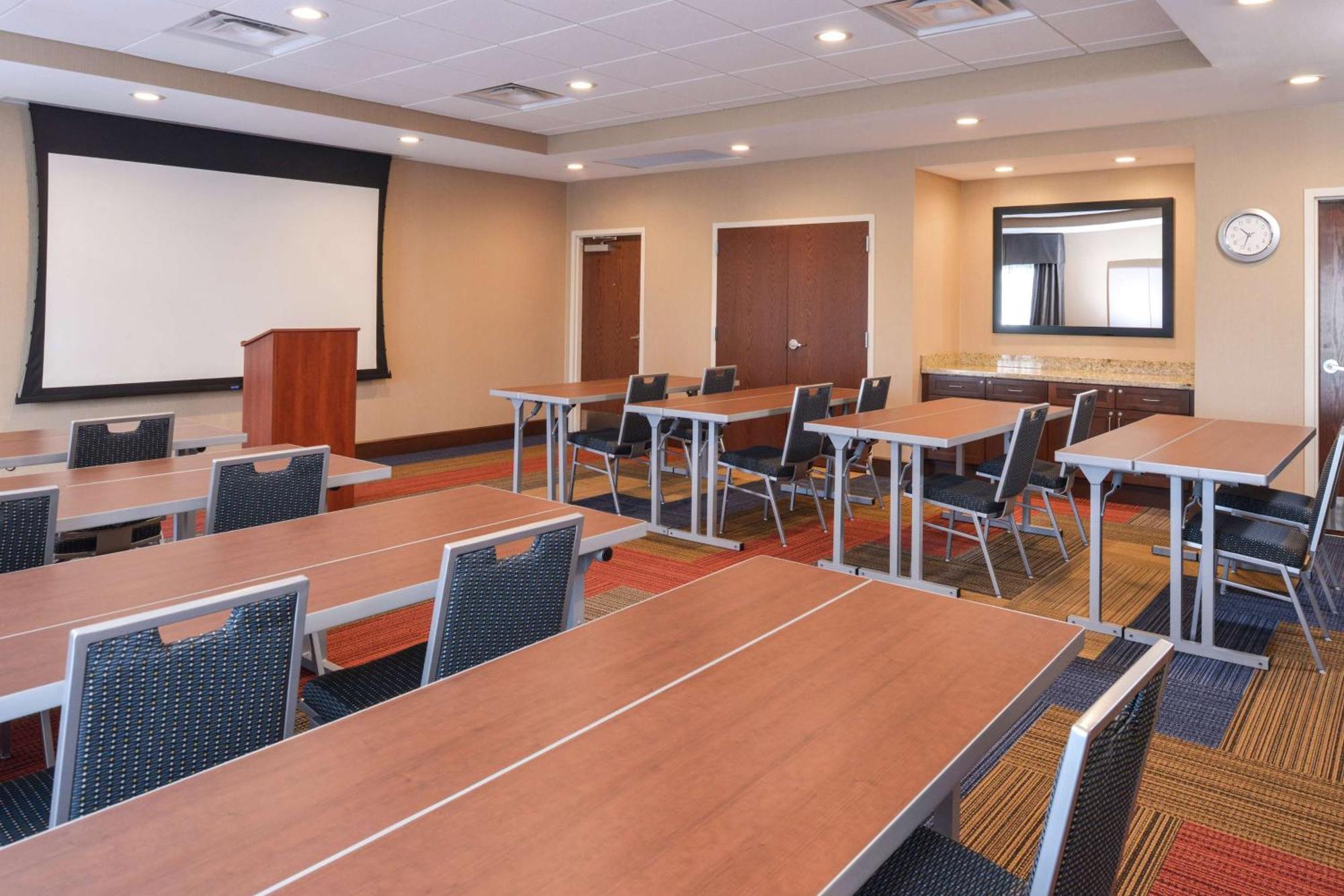 Hampton Inn & Suites By Hilton Lonoke Экстерьер фото