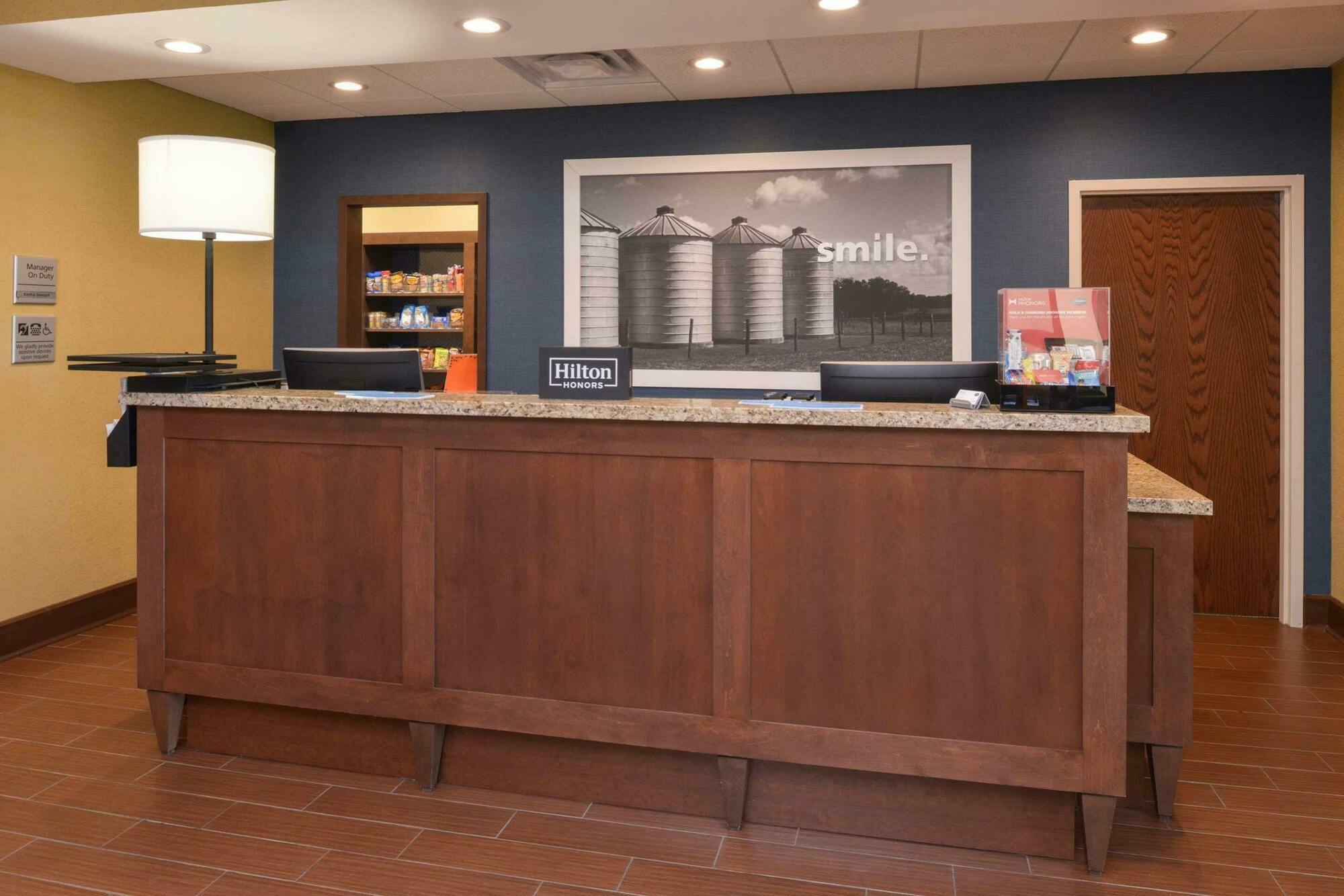Hampton Inn & Suites By Hilton Lonoke Экстерьер фото