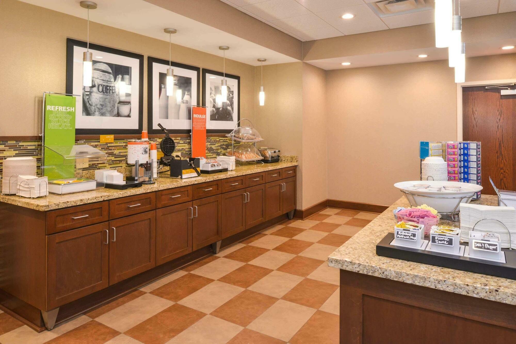 Hampton Inn & Suites By Hilton Lonoke Экстерьер фото